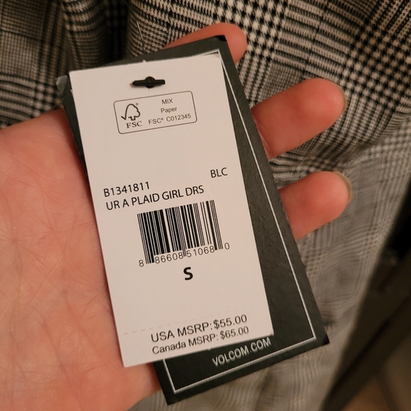 New With Tags, Volcom Black and White Plaid Dress, Size Small - Picture 5 of 7